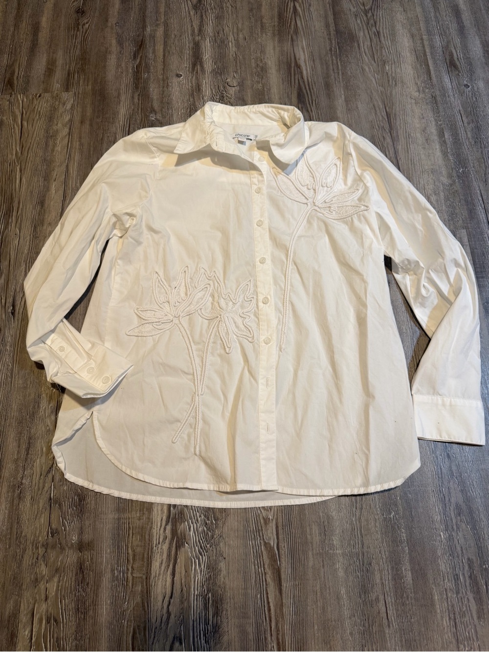 Chicos size 6 Poplin Sourache tunic white with floral 98% cotton